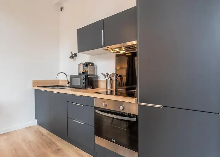 Gares - 50m2 Apartment! דירה *